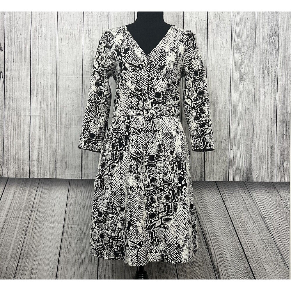 Anthropologie HD in Paris Med Women's Black Textured Faux Wrap 3/4 Sleeve Dress